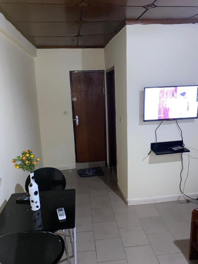 Appartement Studio meublé à Conakry Extérieur photo